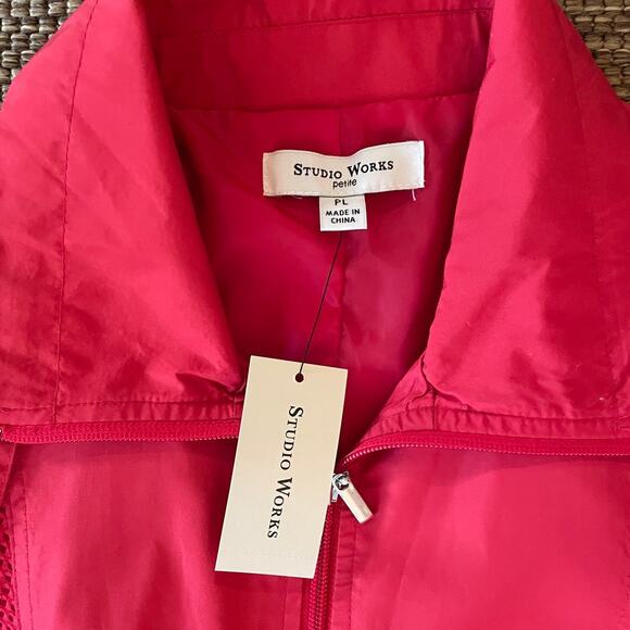 Vintage Red Jacket - Studio Works Sportswear - New With Tags Womens Petite Large - Picture 8 of 8